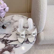 Balenciaga Slippers